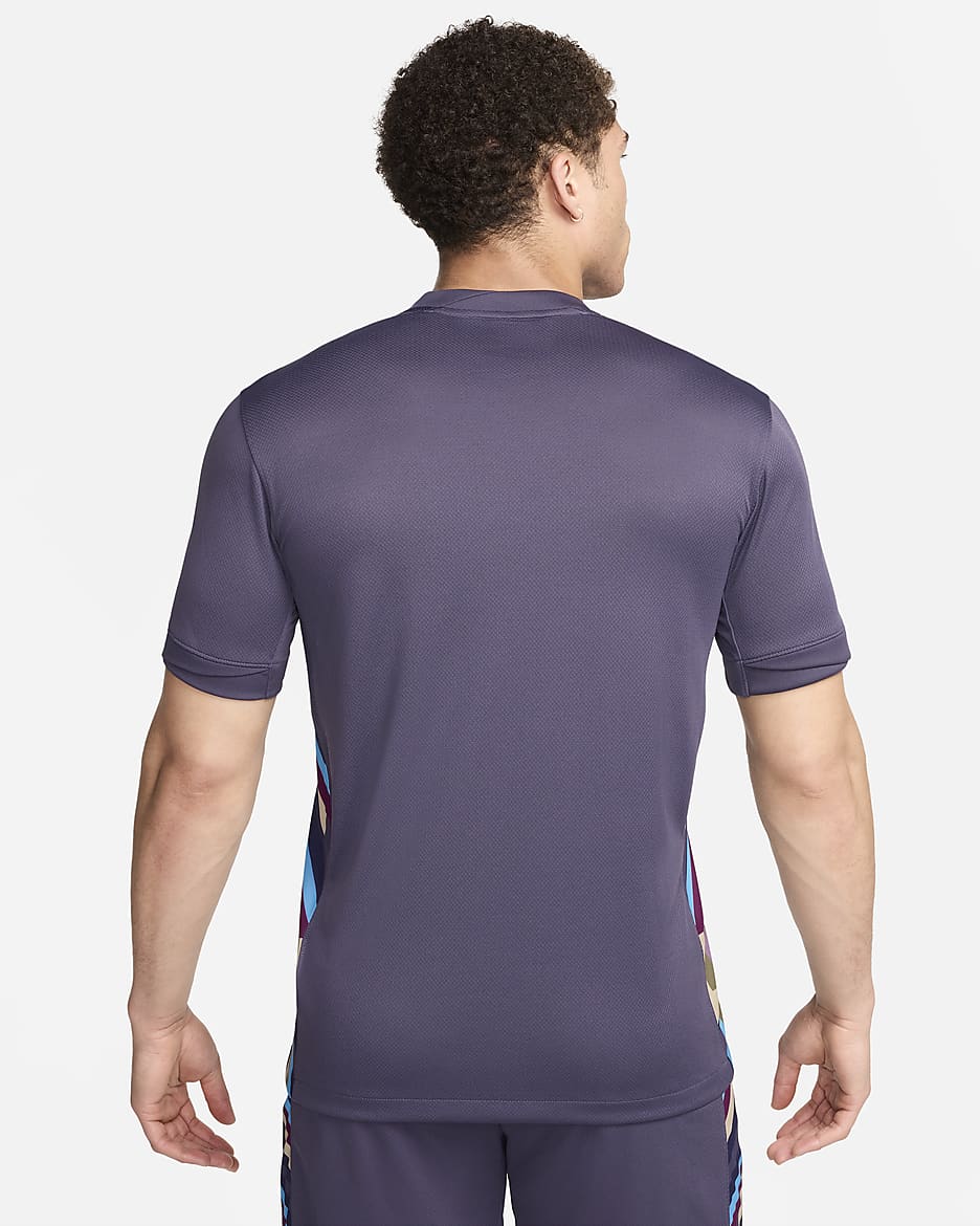 Dark purple nike shirt hotsell